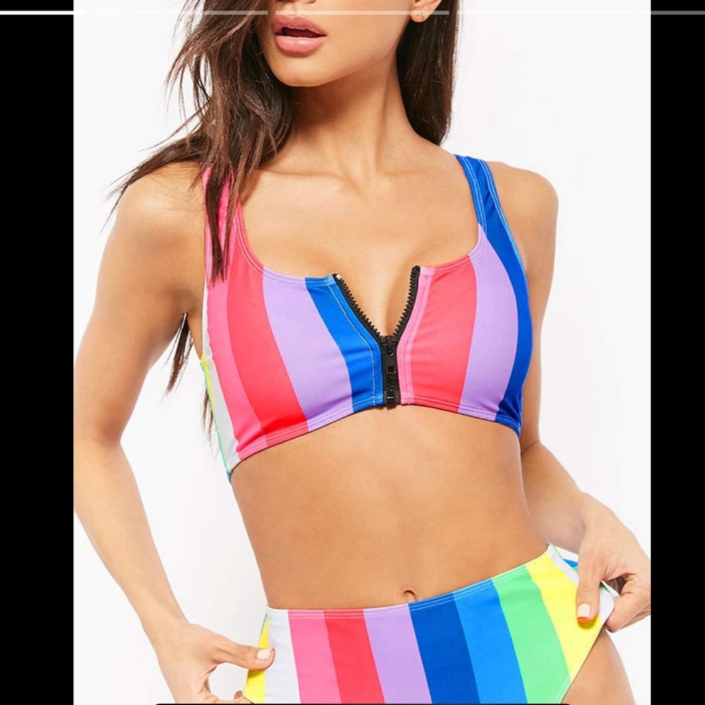 🌈 Rainbow Swimsuit 🌈 - Picture 2 of 9